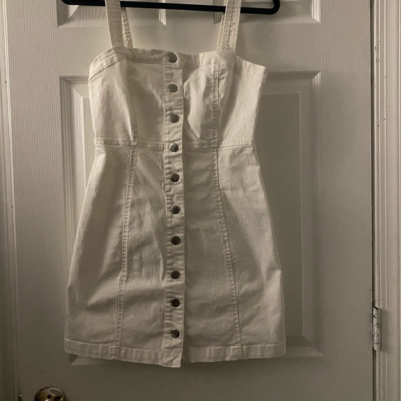 Jean Dress - Picture 3 of 4